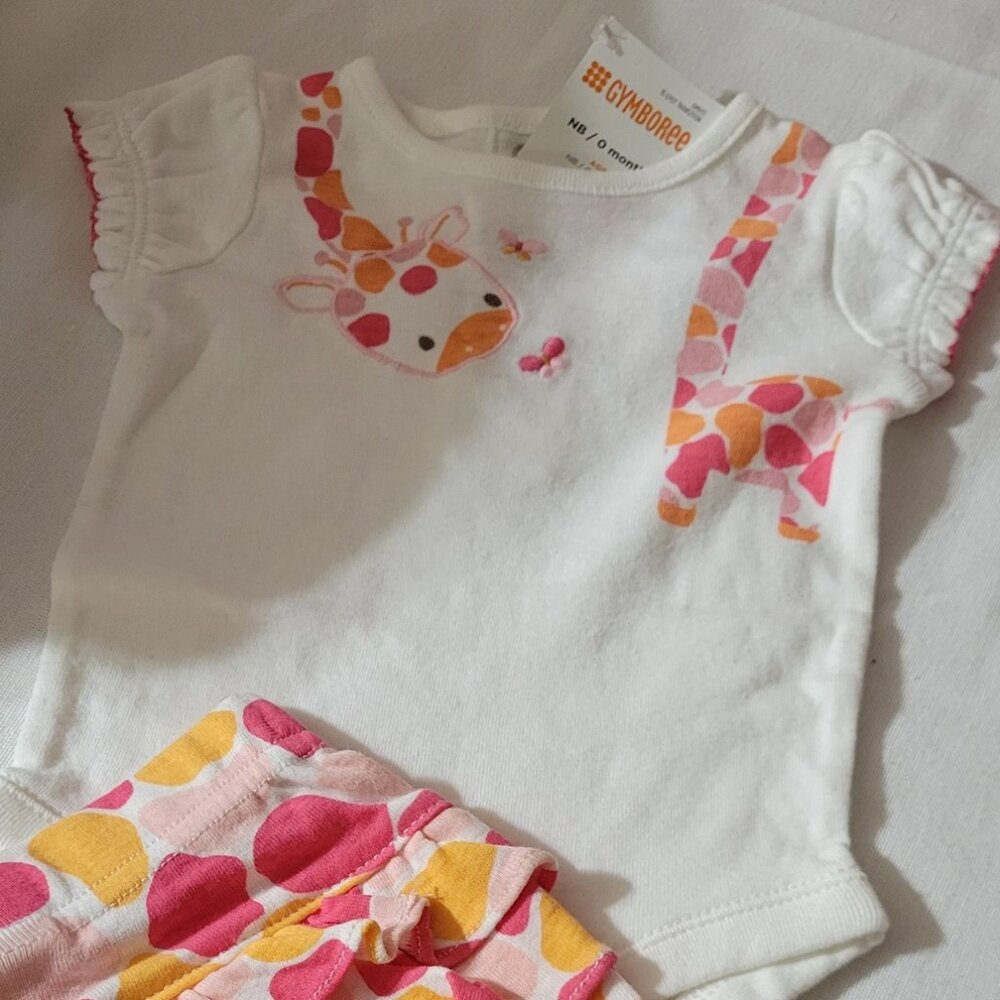 Gymboree Size Newborn outlet NWT Set.